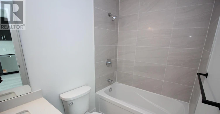 1518-2782 Barton Street E, Hamilton, ON, L8E 2J8 - 11