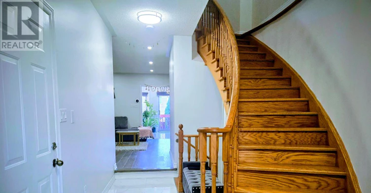131 Royal Appian Crescent, Vaughan, ON, L4K 5L5 - 3