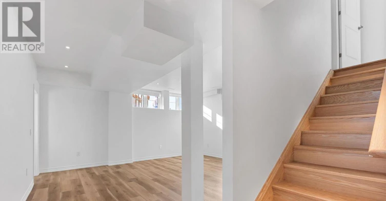 BSMT-64 Shawbridge Court, Hamilton, ON, L8J 0M8 - 14