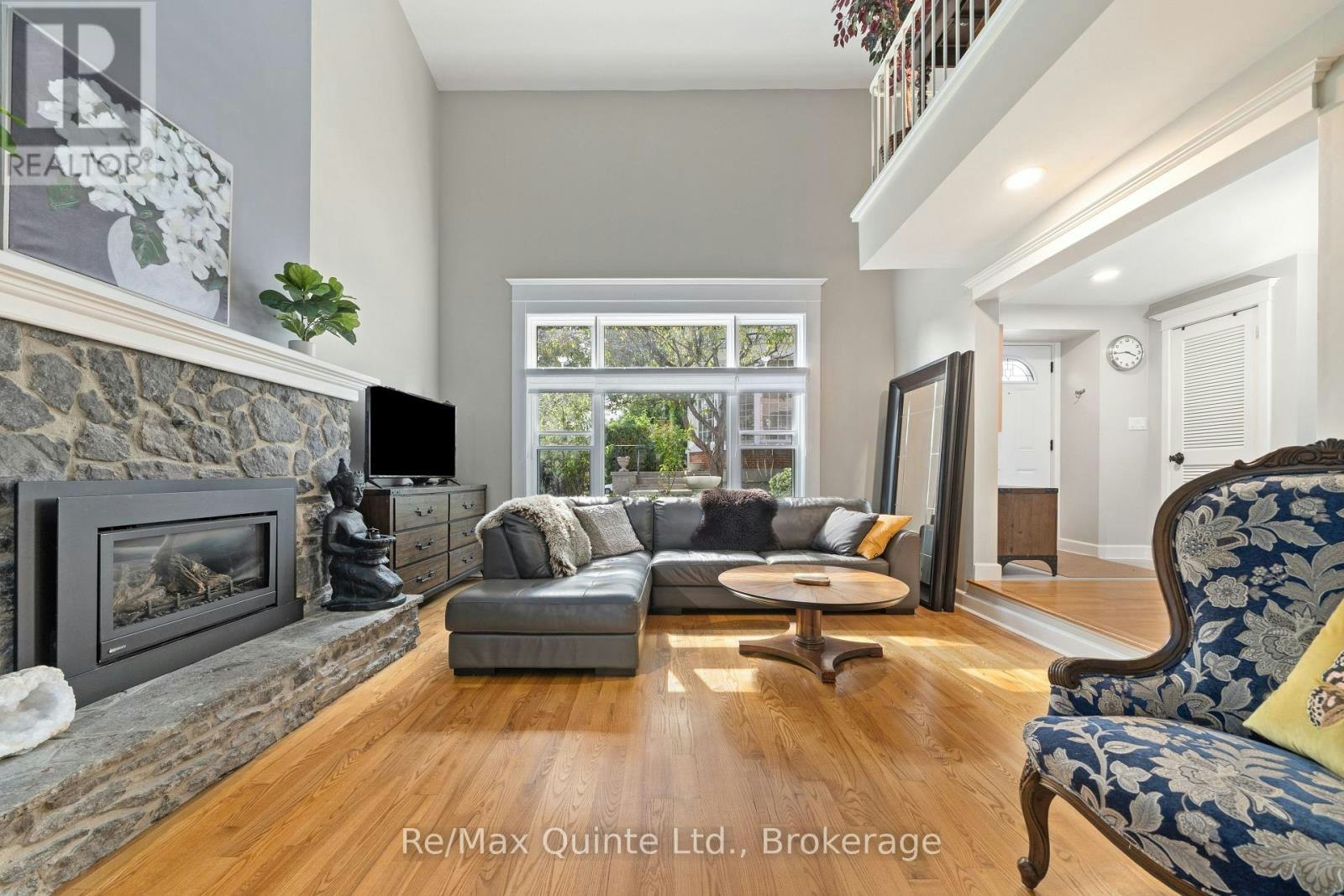 5-99 Bridge Street E, Belleville, ON, K8N 1M2