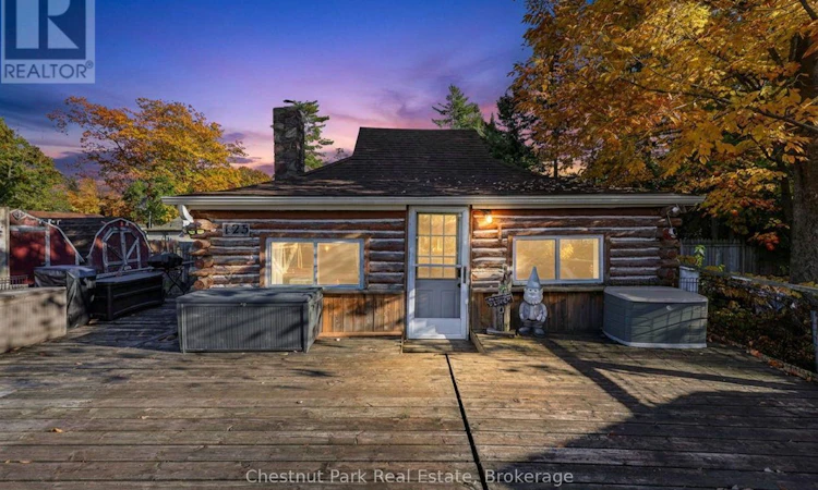 125 River Road E
