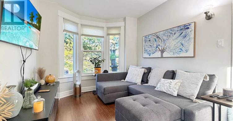 UPPER-79 Blantyre Avenue, Toronto, ON, M1N 2R6 - 3
