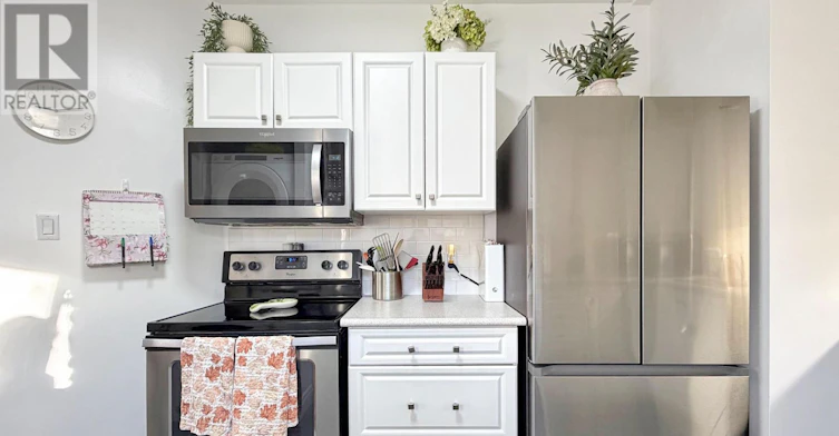 UPPER-79 Blantyre Avenue, Toronto, ON, M1N 2R6 - 8