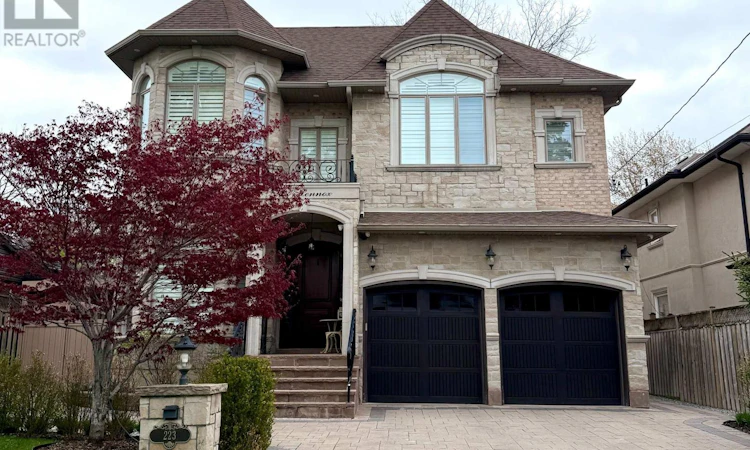 223 Lennox Avenue