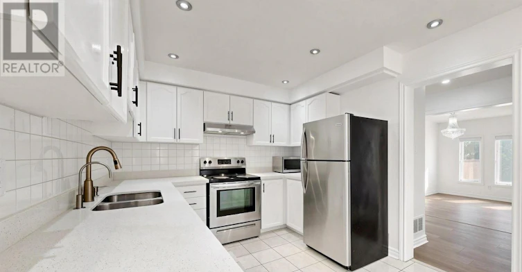 81 Shady Pine Circle, Brampton, ON, L6R 1K3 - 12