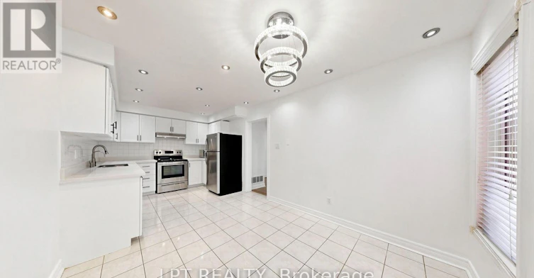 81 Shady Pine Circle, Brampton, ON, L6R 1K3 - 10
