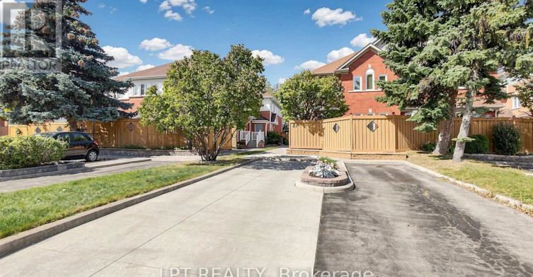 81 Shady Pine Circle, Brampton, ON, L6R 1K3