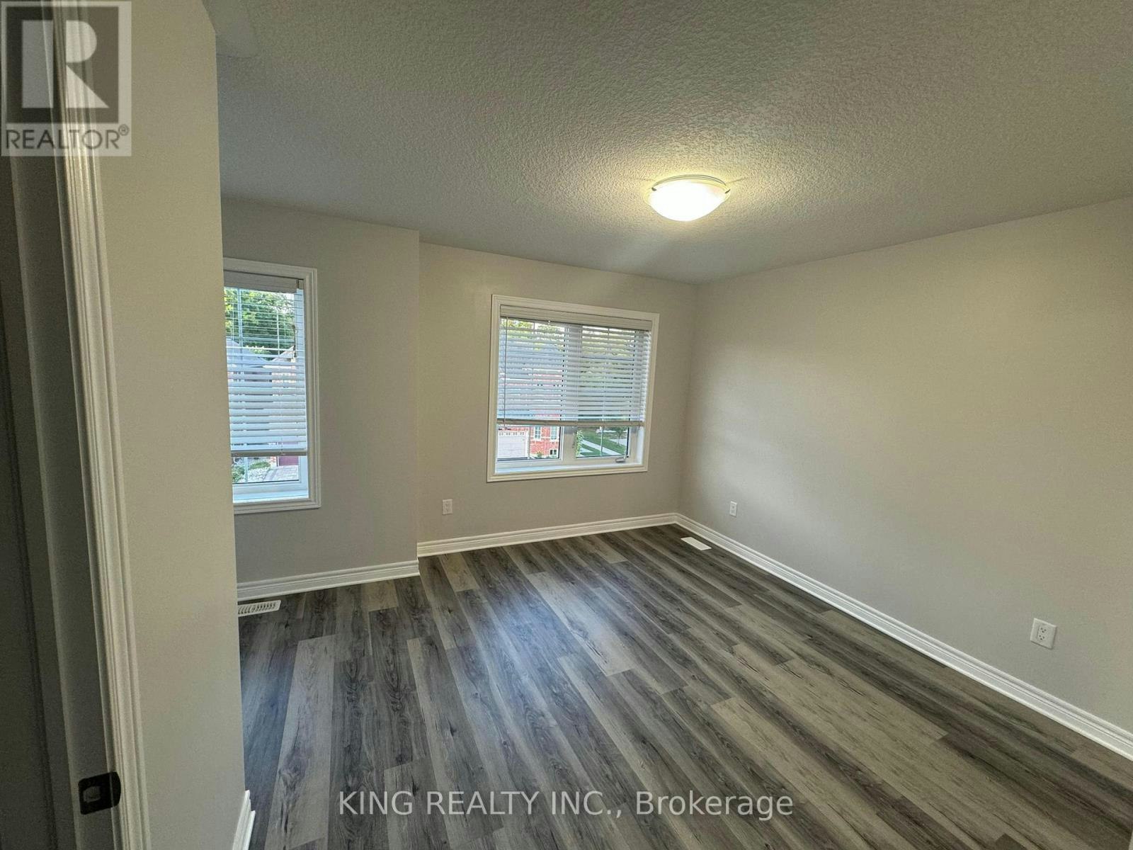 632 Linden Drive, Cambridge, ON, N3H 0C9 - 11
