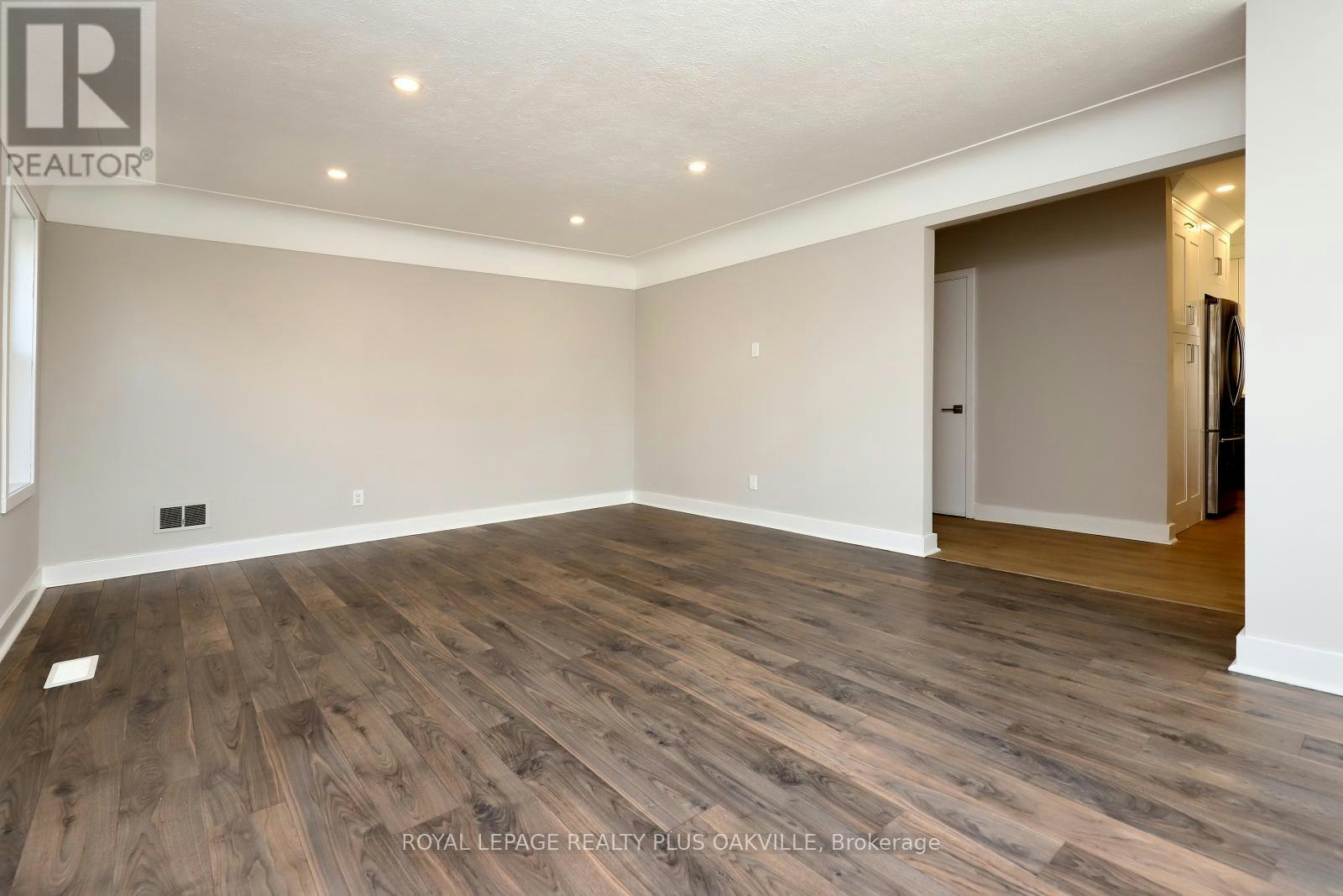 MAIN FLOOR-269 5th Street WEST, Hamilton, ON, L9C 3N9 - 11