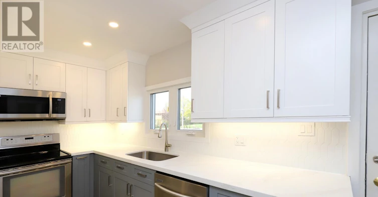 MAIN FLOOR-269 5th Street WEST, Hamilton, ON, L9C 3N9 - 6