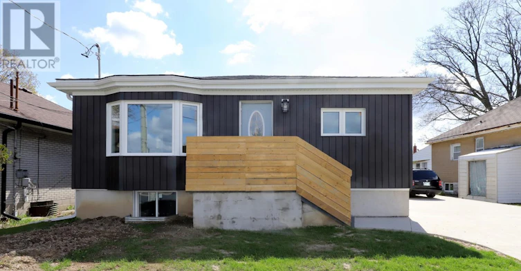 MAIN FLOOR-269 5th Street WEST, Hamilton, ON, L9C 3N9