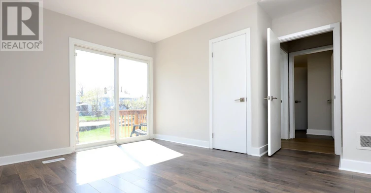 MAIN FLOOR-269 5th Street WEST, Hamilton, ON, L9C 3N9 - 14