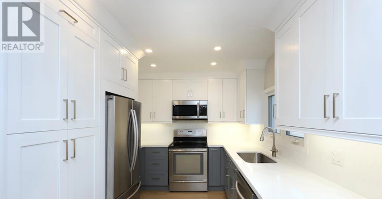 MAIN FLOOR-269 5th Street WEST, Hamilton, ON, L9C 3N9 - 7