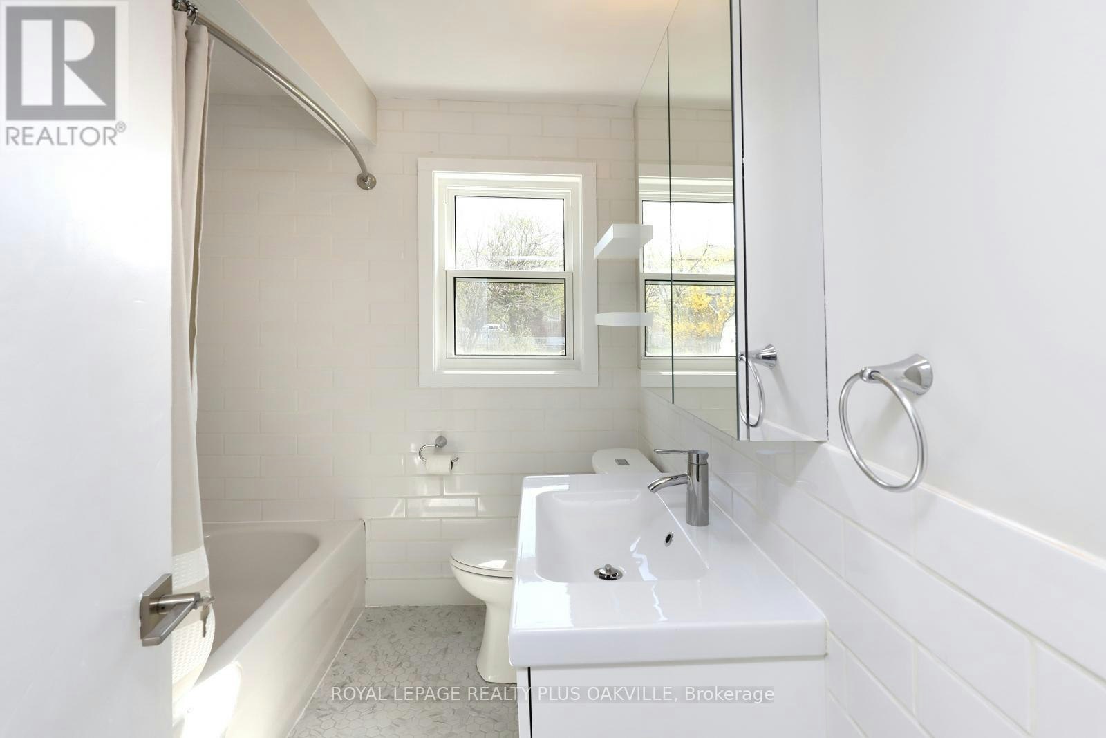 MAIN FLOOR-269 5th Street WEST, Hamilton, ON, L9C 3N9 - 19
