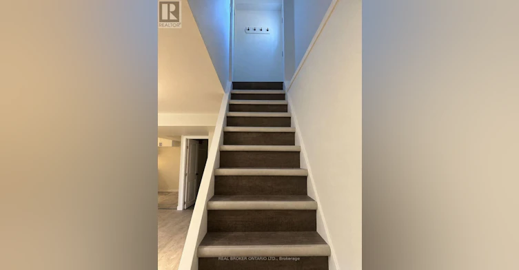B-28 Leeming Drive, Ottawa, ON, K2H 5P7 - 4
