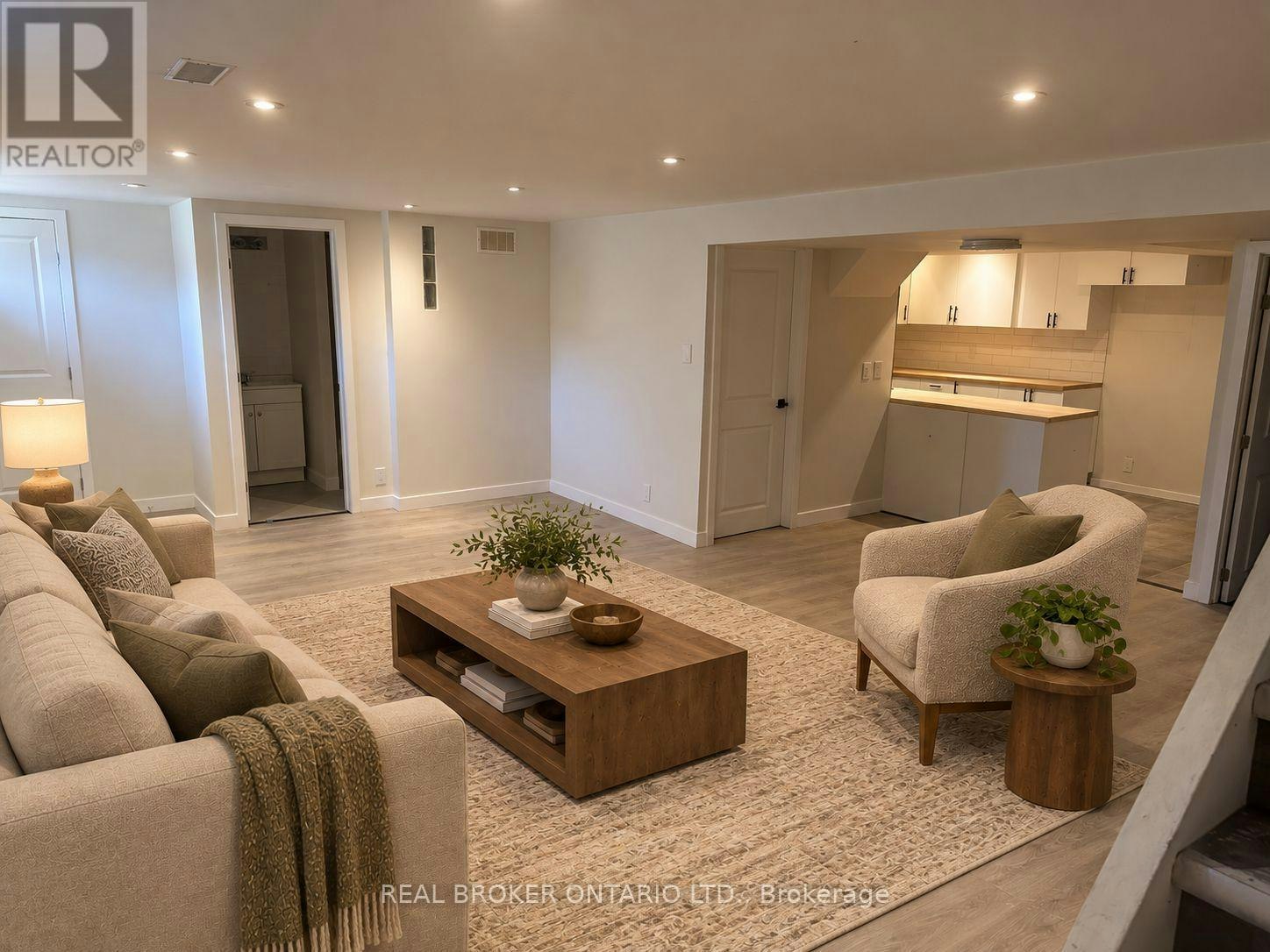 B-28 Leeming Drive, Ottawa, ON, K2H 5P7 - 6
