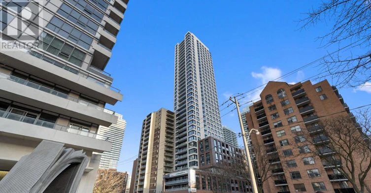 2510-101 Roehampton Avenue, Toronto, ON, M4P 2W2 - 36