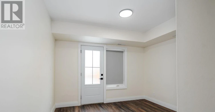3-38 Penhurst Avenue, Toronto, ON, M8Y 3A8 - 24