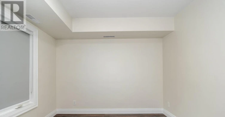 3-38 Penhurst Avenue, Toronto, ON, M8Y 3A8 - 26