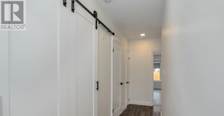 3-38 Penhurst Avenue, Toronto, ON, M8Y 3A8 - 28
