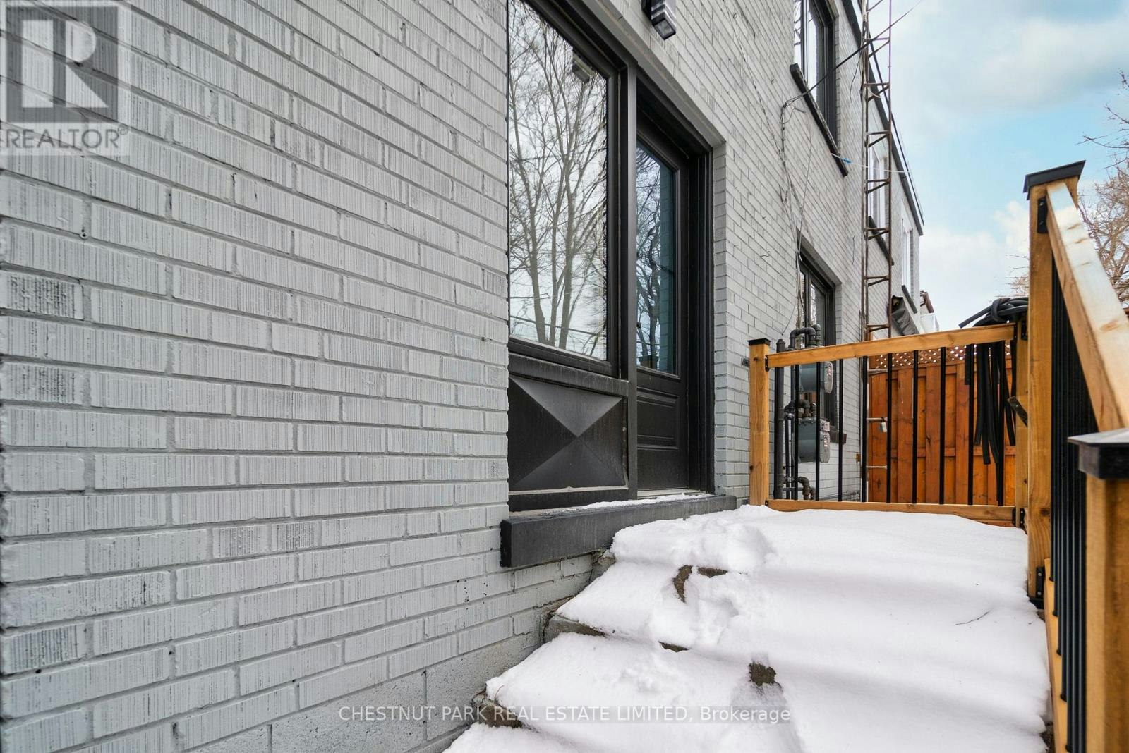 3-38 Penhurst Avenue, Toronto, ON, M8Y 3A8 - 35