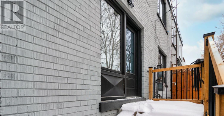 3-38 Penhurst Avenue, Toronto, ON, M8Y 3A8 - 35