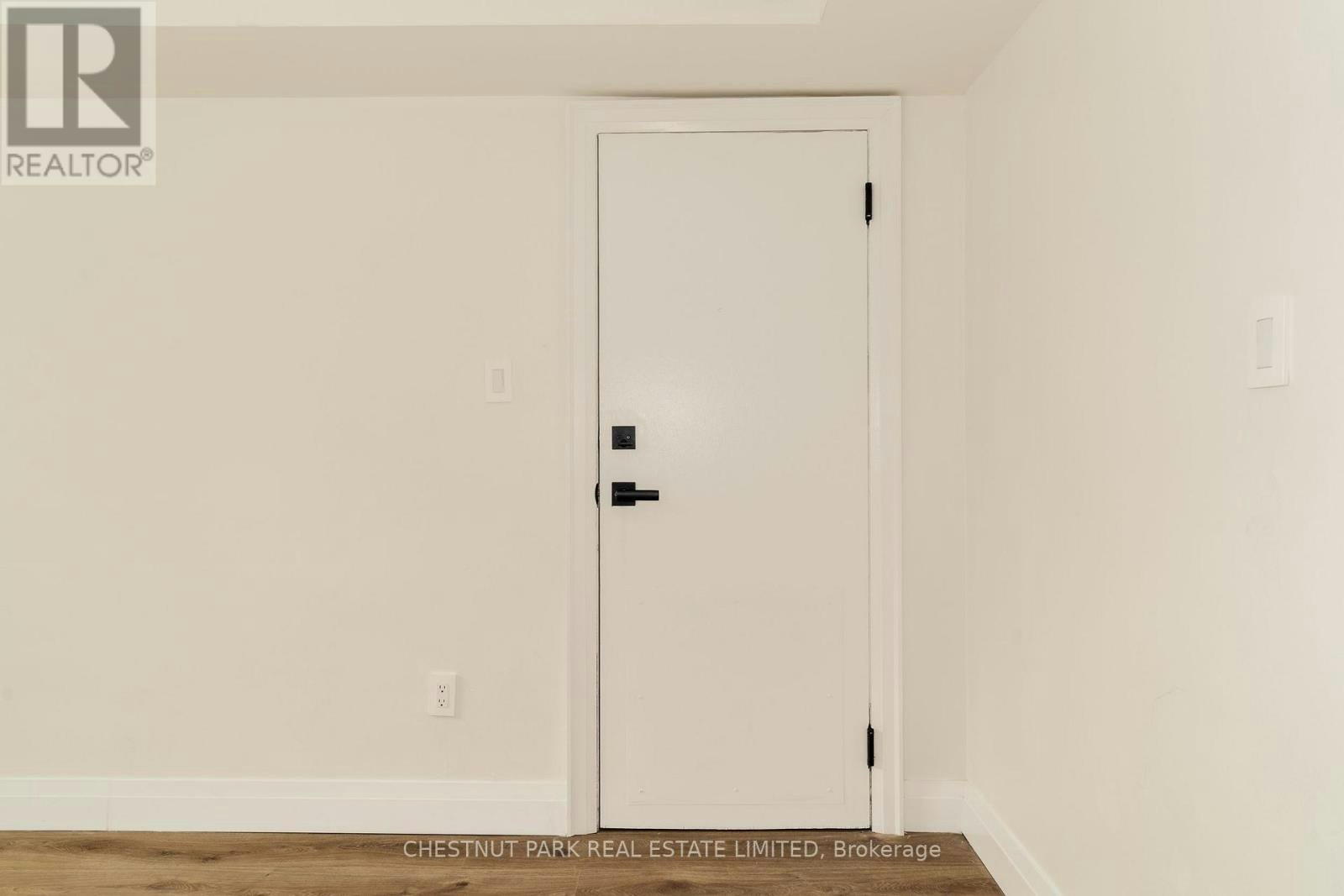1-24 Heman Street, Toronto, ON, M8V 1X5 - 4