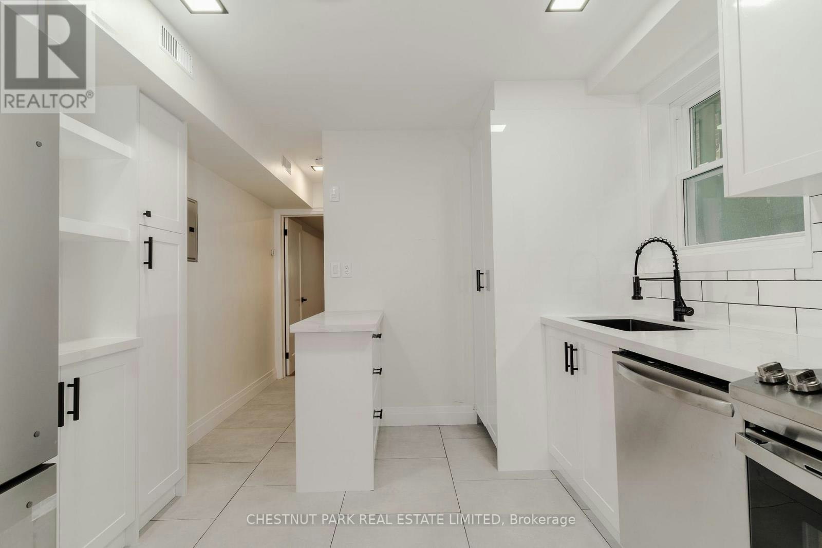 1-24 Heman Street, Toronto, ON, M8V 1X5 - 18