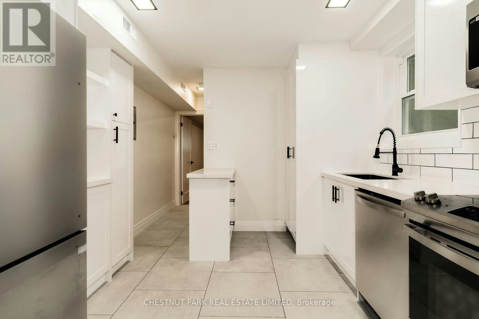 1-24 Heman Street, Toronto, ON, M8V 1X5 - 17