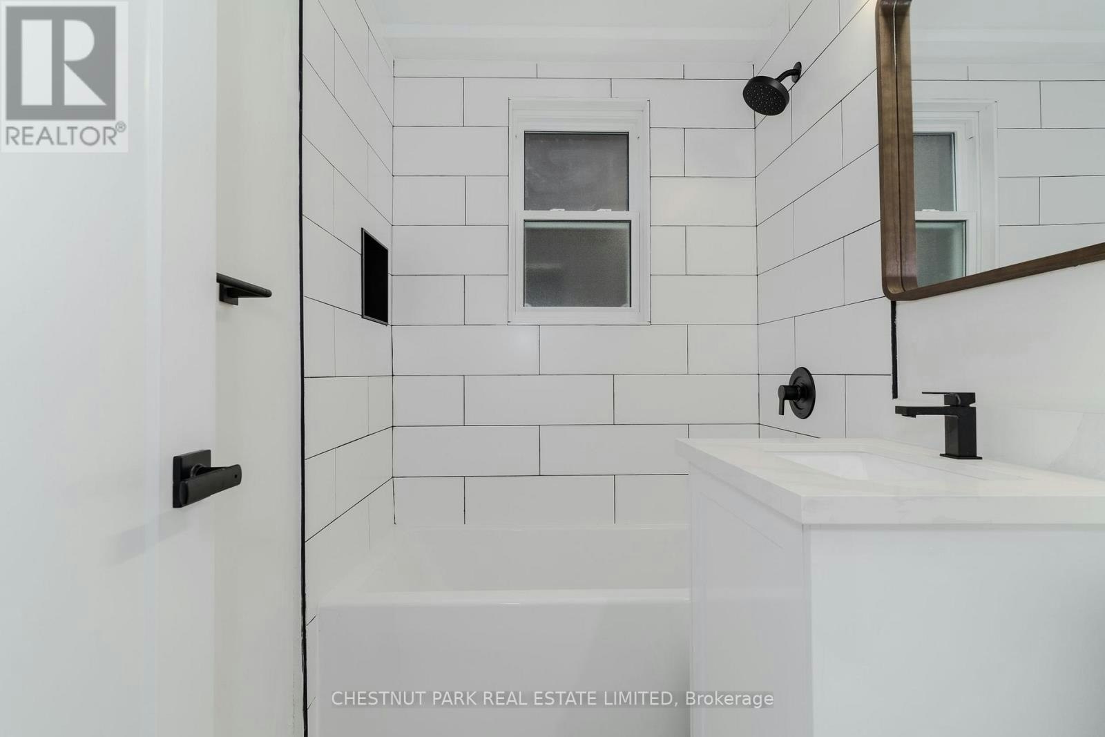 1-24 Heman Street, Toronto, ON, M8V 1X5 - 31