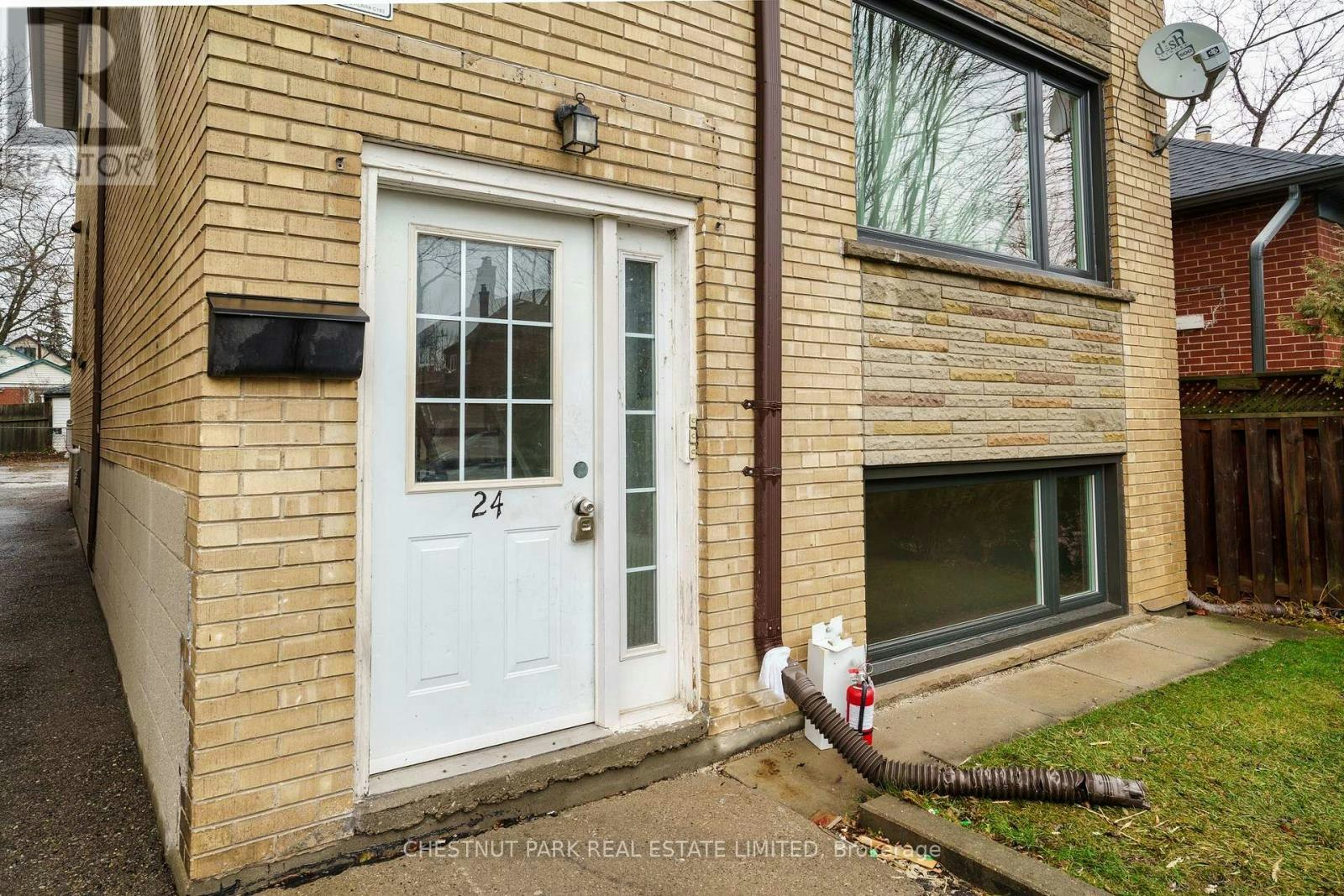 1-24 Heman Street, Toronto, ON, M8V 1X5 - 38