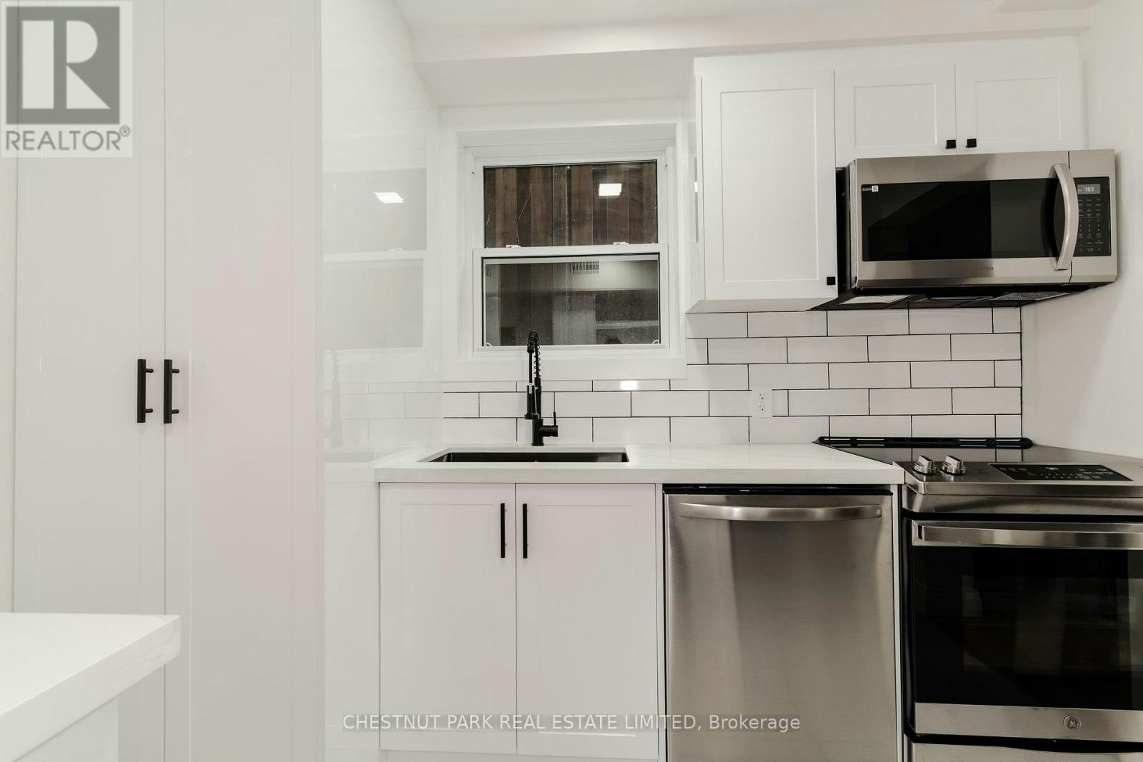 1-24 Heman Street, Toronto, ON, M8V 1X5 - 22