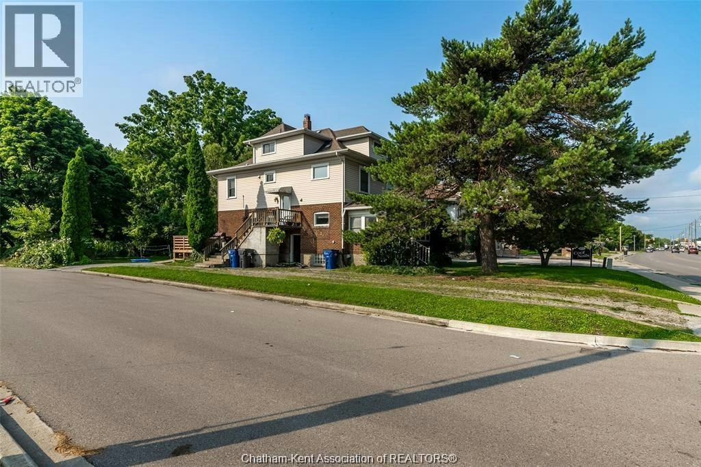 266 Grand Avenue West, Chatham-Kent, ON, N7L 1C1