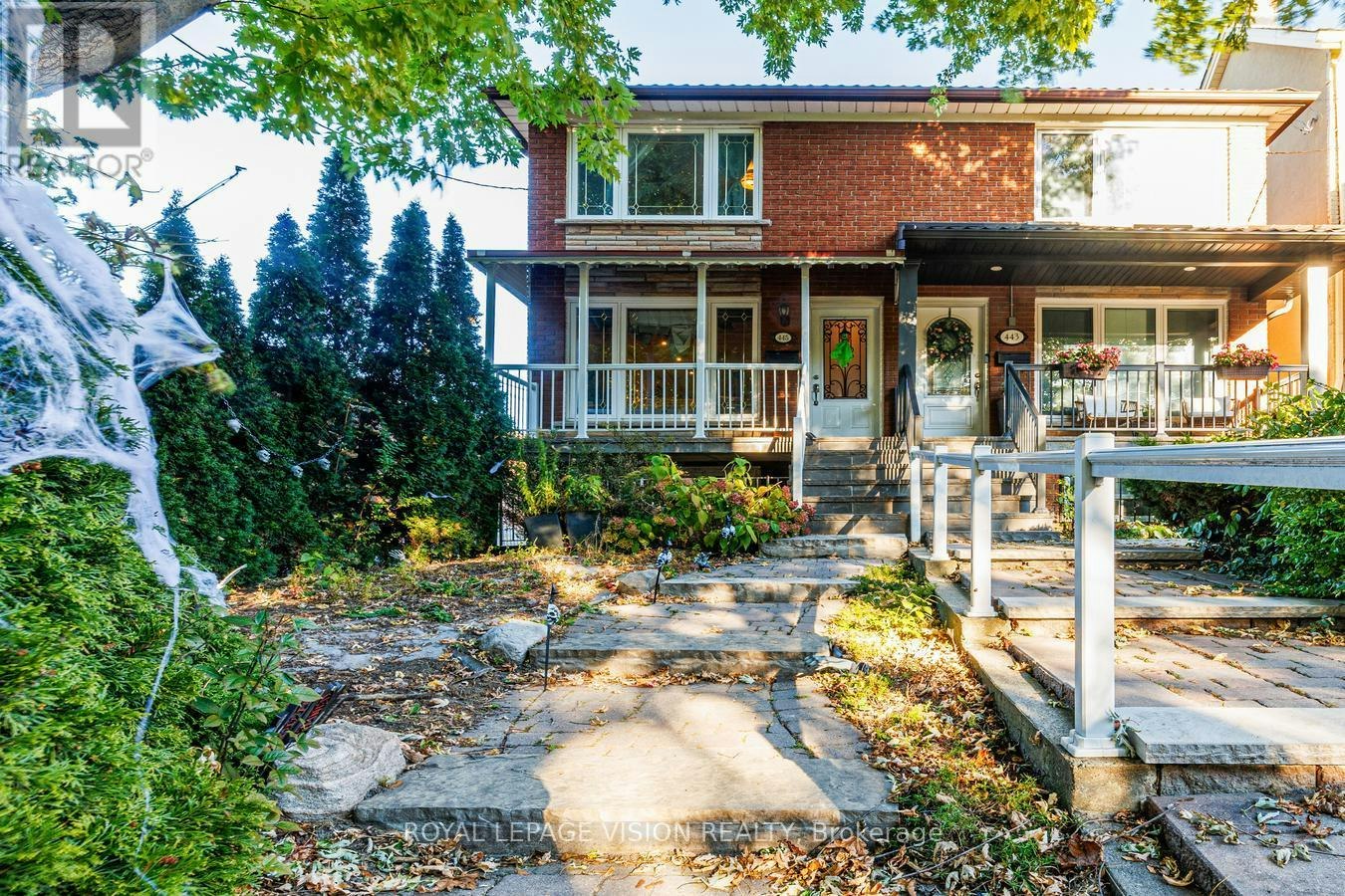 445 Shaw Street, Toronto, ON, M6J 2X4