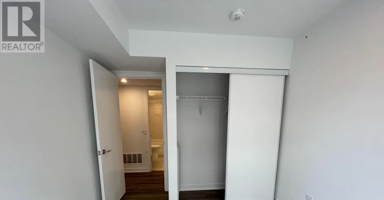 TH13-20 Ed Clark Gardens, Toronto, ON, M6N 1J5 - 8