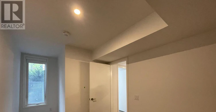 TH13-20 Ed Clark Gardens, Toronto, ON, M6N 1J5 - 7