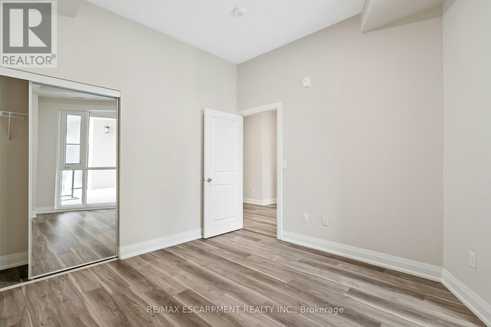 UP 09-50 Herrick Avenue, St. Catharines, ON, L2P 2T9 - 21
