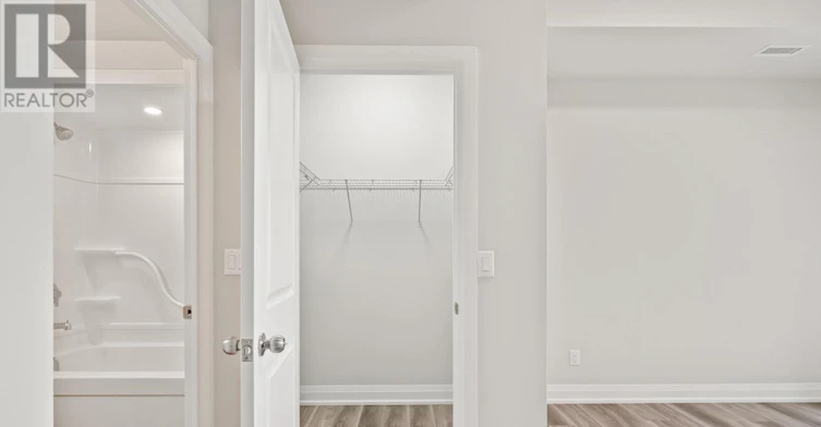 UP 09-50 Herrick Avenue, St. Catharines, ON, L2P 2T9 - 17