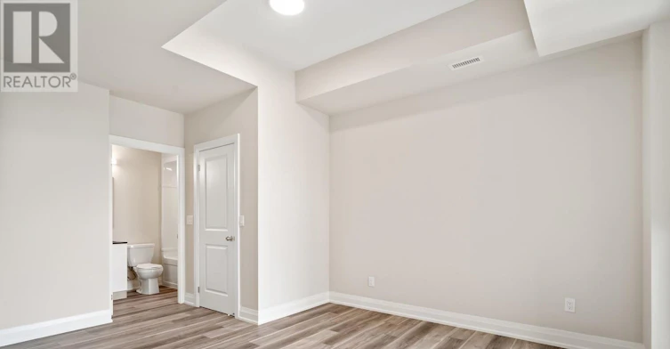 UP 09-50 Herrick Avenue, St. Catharines, ON, L2P 2T9 - 15