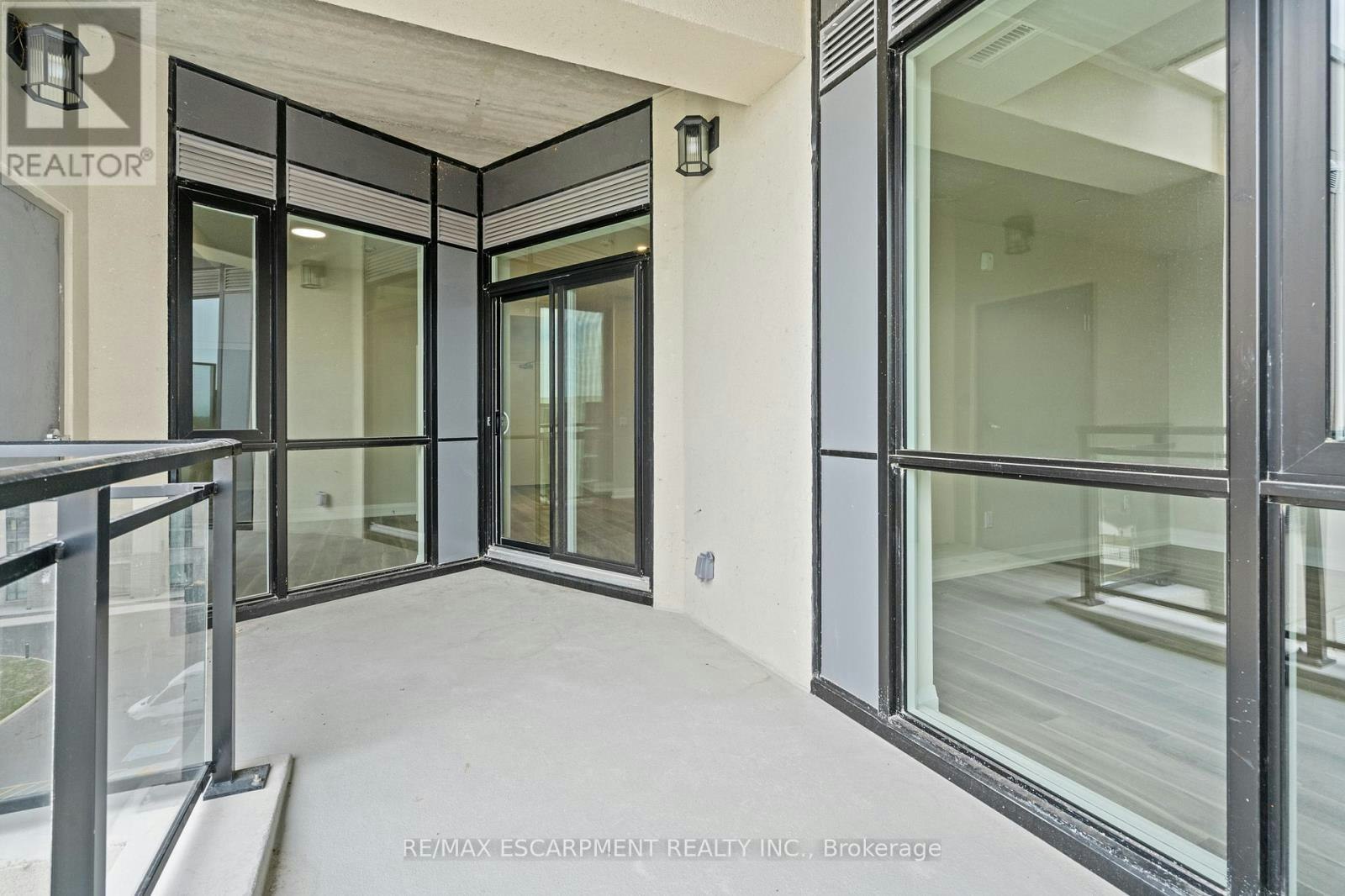 UP 09-50 Herrick Avenue, St. Catharines, ON, L2P 2T9 - 23