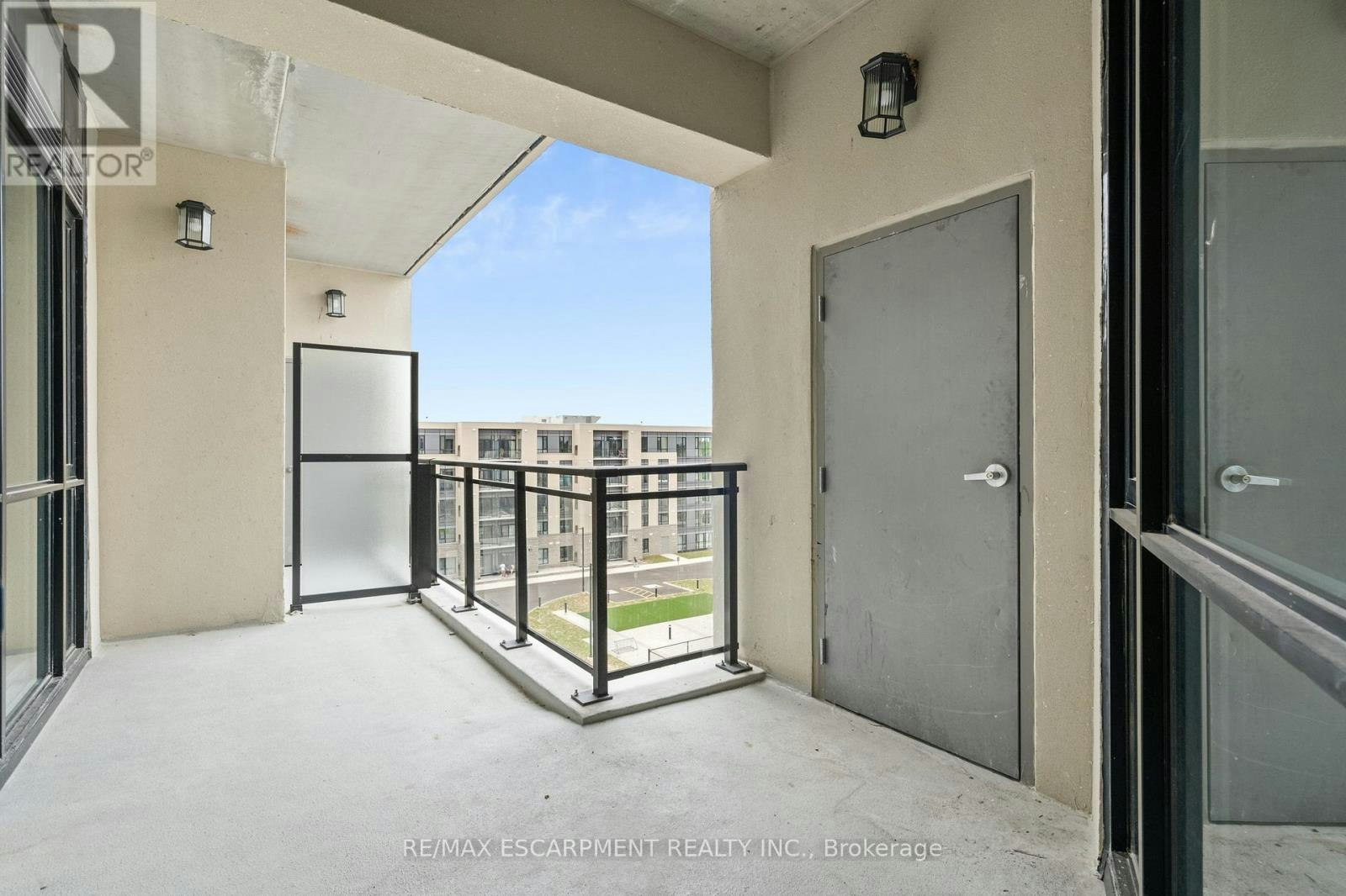 UP 09-50 Herrick Avenue, St. Catharines, ON, L2P 2T9 - 22