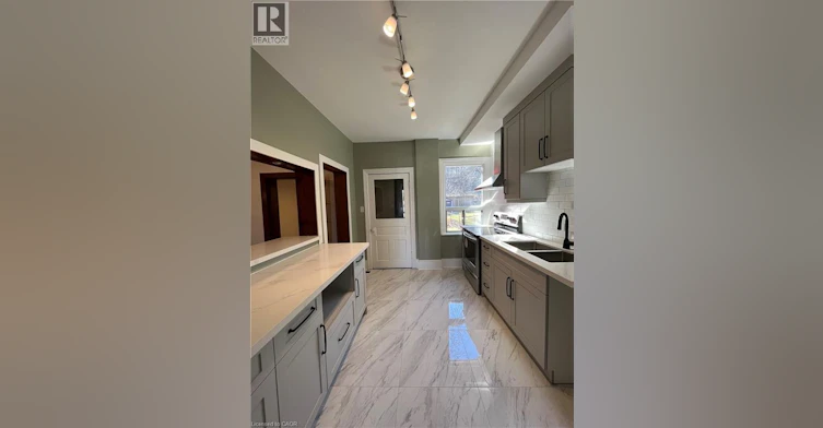 1-72 Alanson Street, Hamilton, ON, L8N 1W5 - 4
