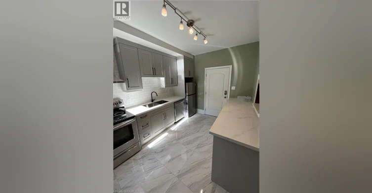 1-72 Alanson Street, Hamilton, ON, L8N 1W5 - 2
