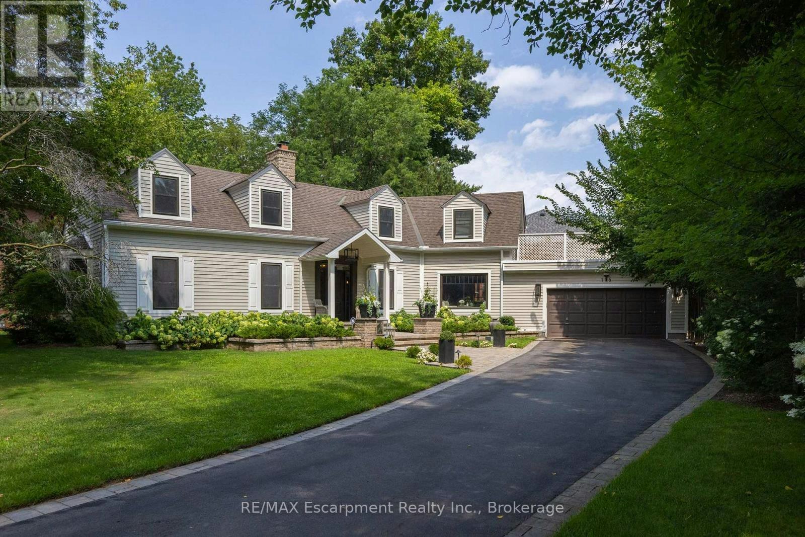 105 Whittington Place, Oakville, ON, L6K 3W1