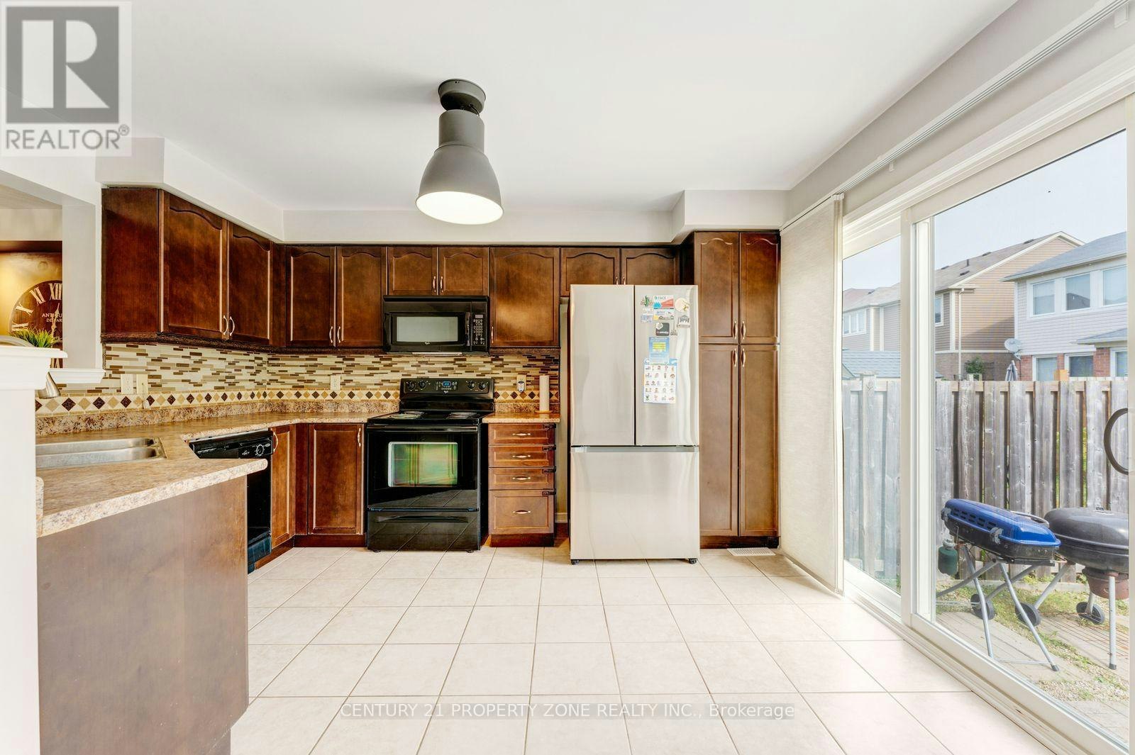 78 Michigan Avenue, Cambridge, ON, N3C 0C9 - 16