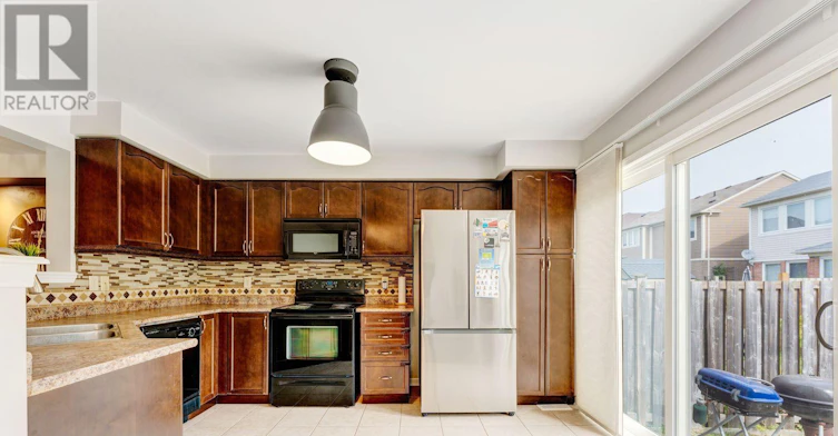 78 Michigan Avenue, Cambridge, ON, N3C 0C9 - 16