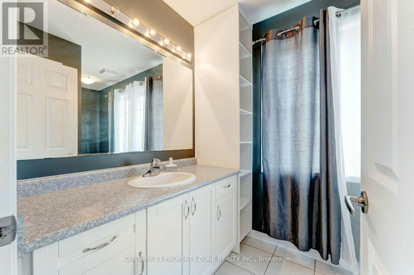 78 Michigan Avenue, Cambridge, ON, N3C 0C9 - 31