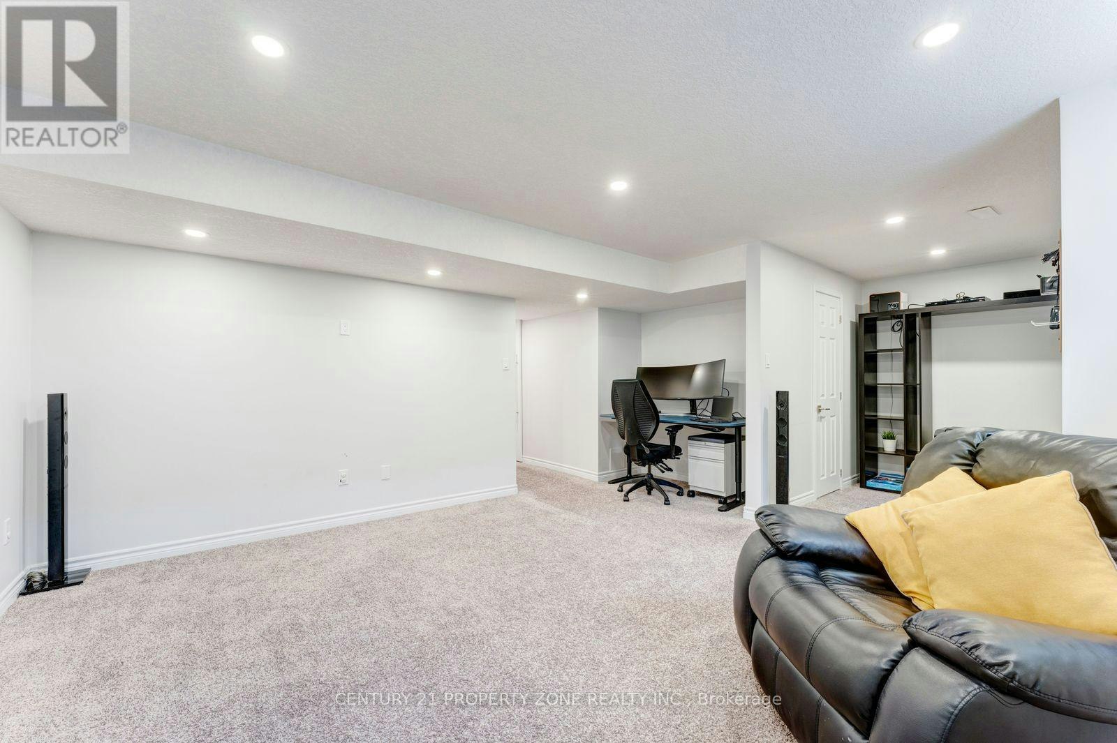 78 Michigan Avenue, Cambridge, ON, N3C 0C9 - 36