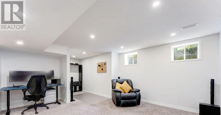 78 Michigan Avenue, Cambridge, ON, N3C 0C9 - 37