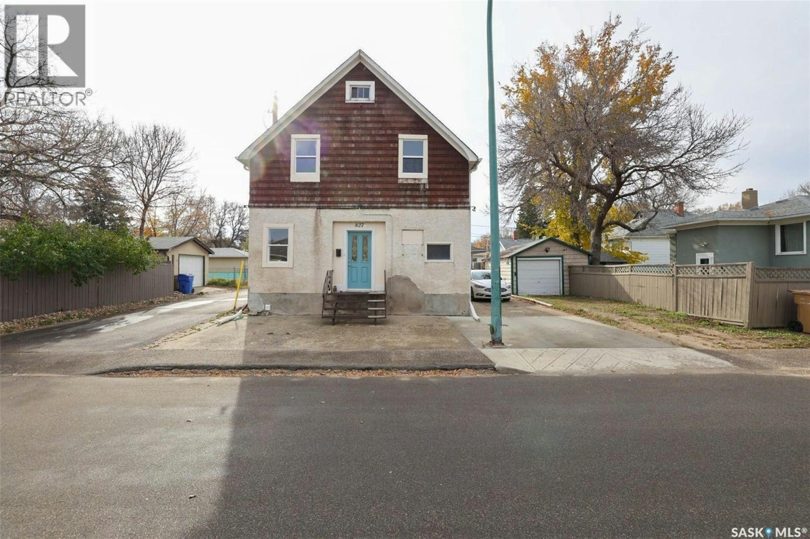 827 15th Avenue, Regina, SK, S4N 0V2